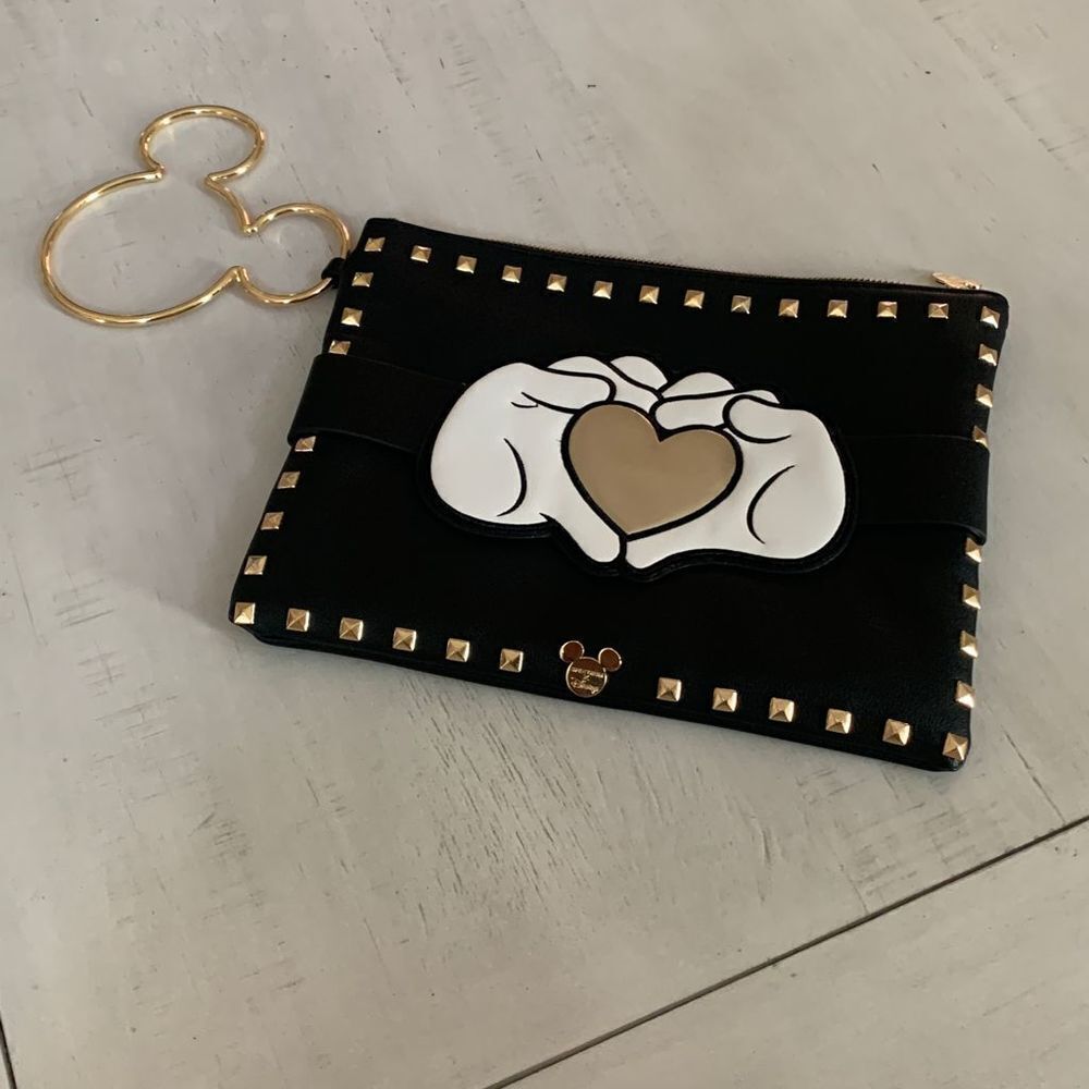 DISNEY Black Clutch by Spectrum